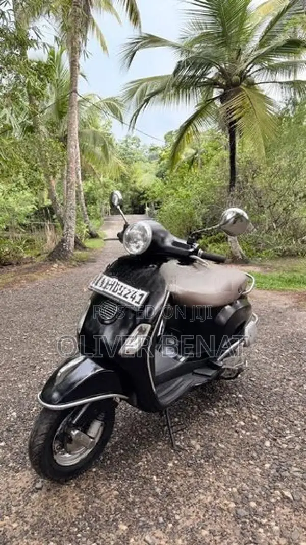 Vespa LX 125 2018