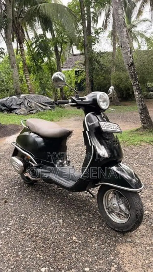Vespa LX 125 2018