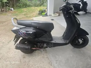 Hero Pleasure Honda 2012