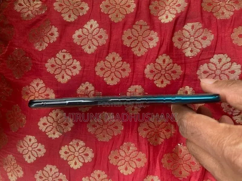 Vivo Y1s (Used)