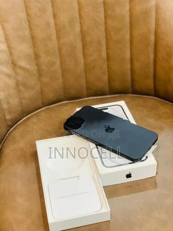 Apple iPhone 15 Plus 128GB (Used)