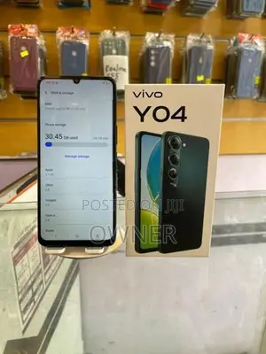 Vivo Y04 256GB (Used)