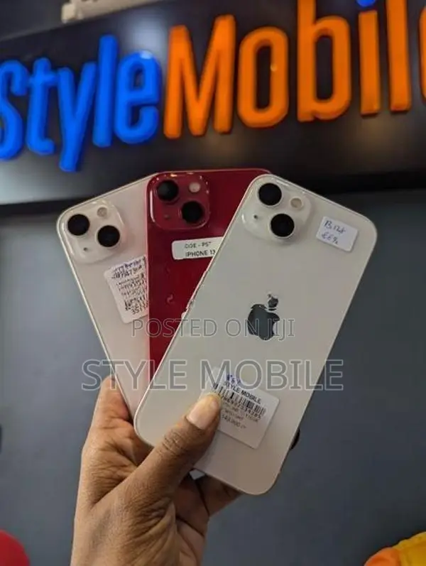 Apple iPhone 13 256GB (Used)