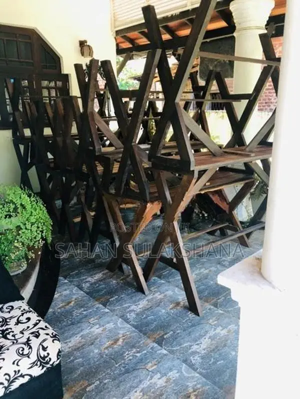 Restaurant Tables With Chairs