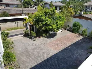 Boralesgamuwa, Semi Furnished, 2 Story Large House For Rent (NZM1122)