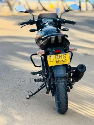 Bajaj Pulsar 180 2019