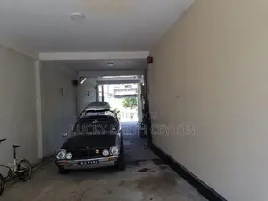 Boralesgamuwa, Semi Furnished, 2 Story Large House For Rent (NZM1122)
