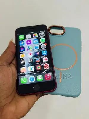 Apple iPhone SE 2 (Used)