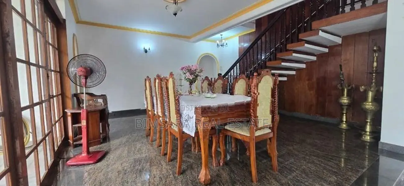 5-Bedroom Two-Storey Residence with Annex in Rajagiriya | SH15338