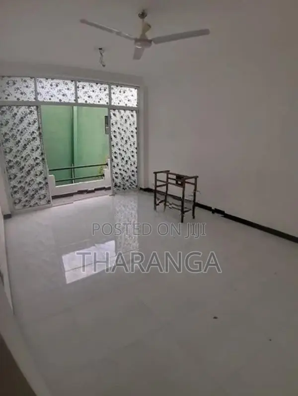 1 St Floor House for Rent in Rathanapitiya
