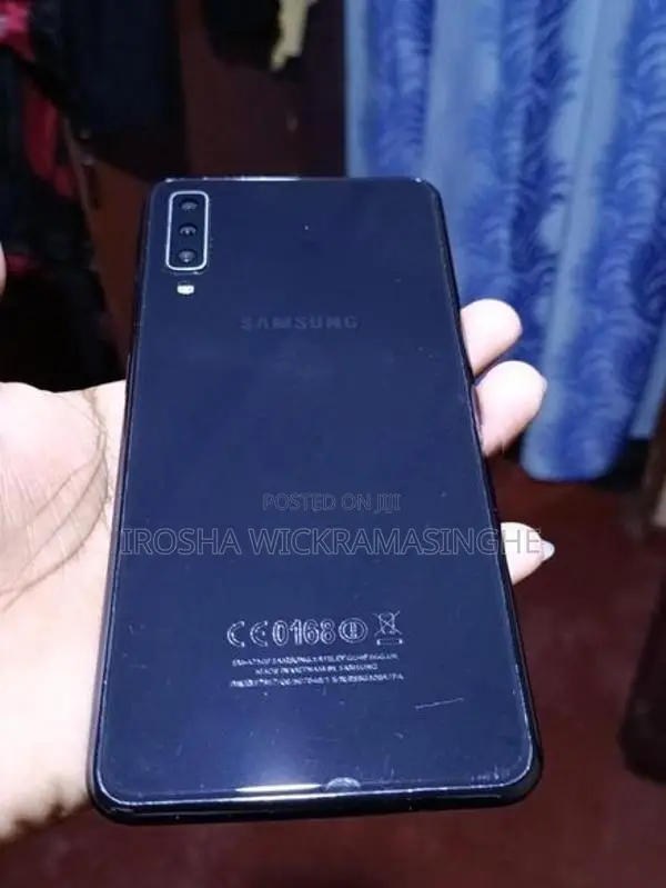 Samsung Galaxy A7 (Used)