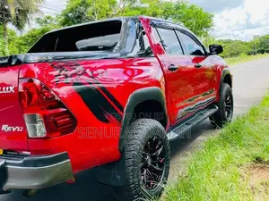 Toyota Hilux Revo Rocco 2020