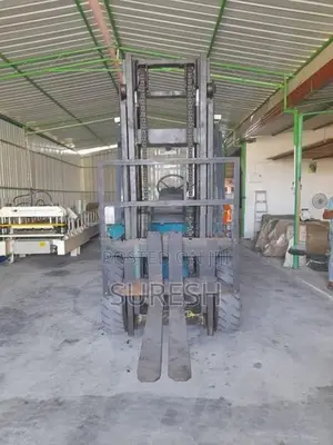 Acura Hyster Forklift
