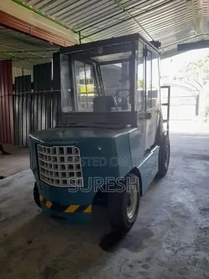 Acura Hyster Forklift