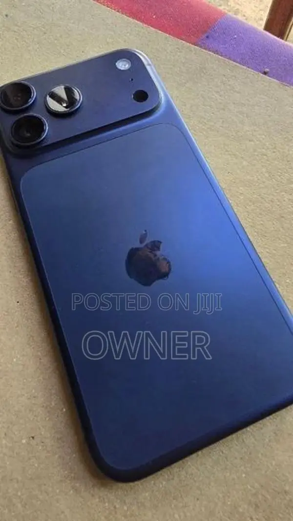 Apple iPhone 17 Pro Max 256GB Sim version (Used)