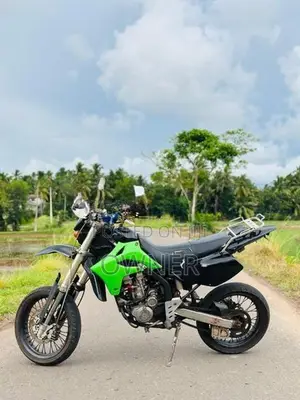 Kawasaki D Tracker 250 2010