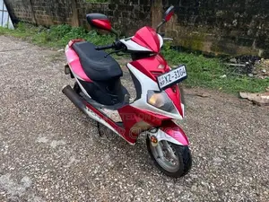 Minnelli Elegan 125CC 2012