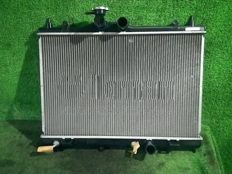 Nissan G11 Bluebird Sylphy Radiator