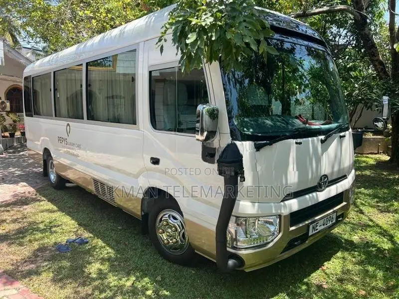 Toyota Coaster 2025