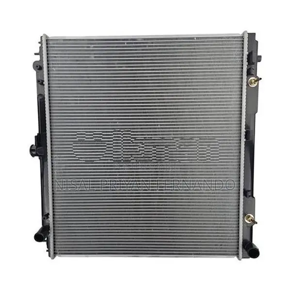 Nissan Navara D40 Radiator