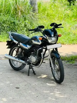 Bajaj CT100 2010