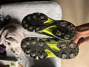 Ascics Gel gully 7