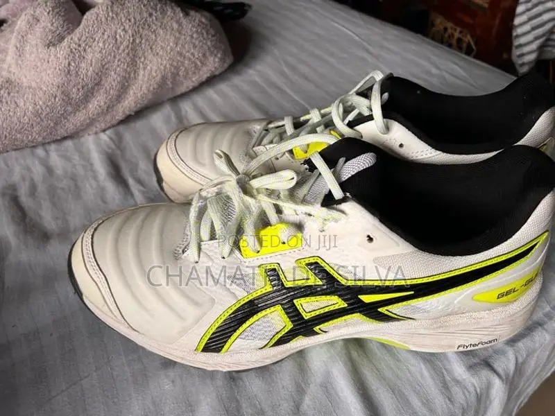 Ascics Gel gully 7