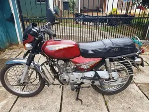 Bajaj CT100 2004