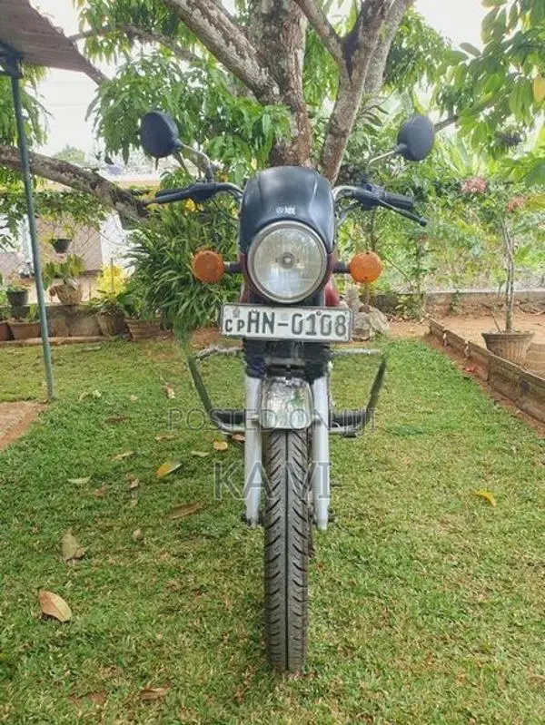 Bajaj CT100 2004
