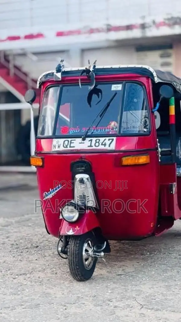 Bajaj RE 2006