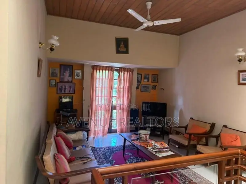 4 BR House for Sale in Rajagiriya