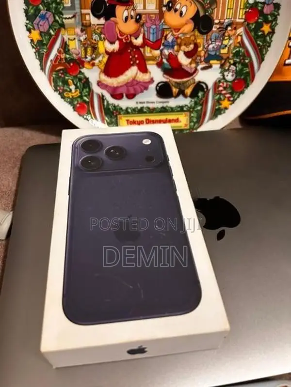 Apple iPhone 17 Pro Box Only