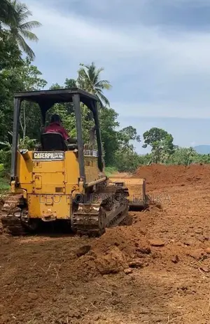 පොතුහැර අධිවේගී පිවිසුම ළගින්ම ඉඩමක්