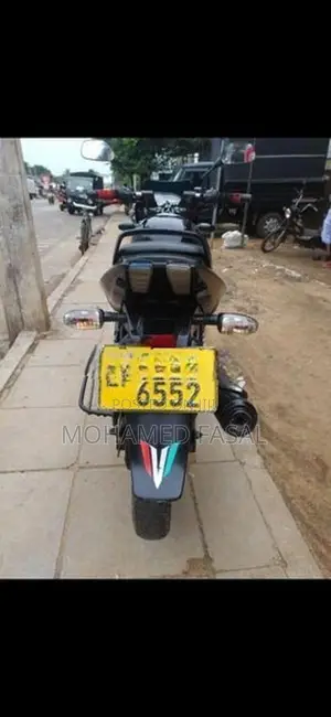 Bajaj Pulsar 150 2016