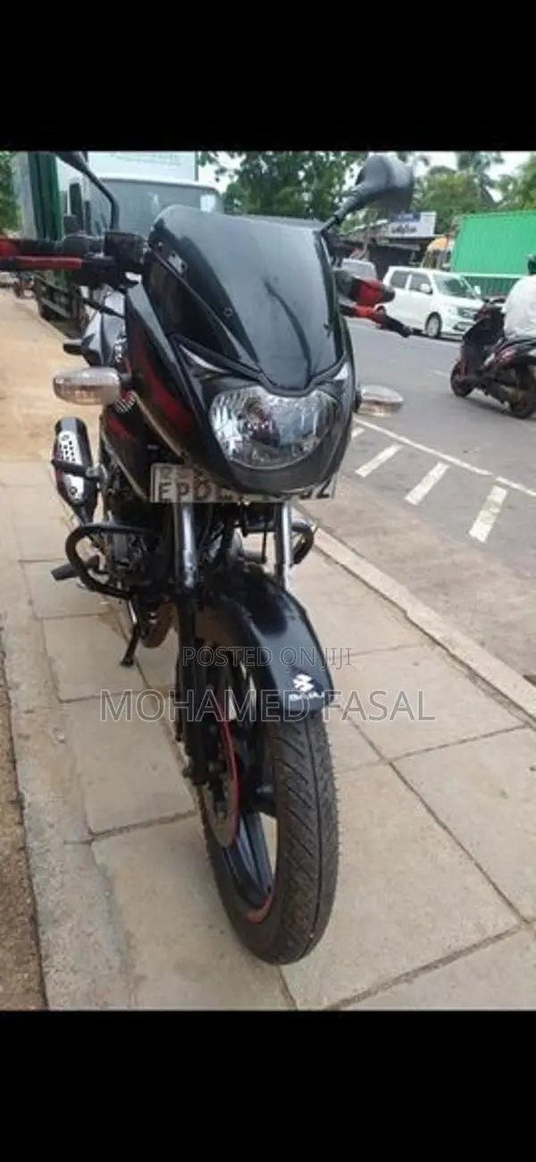 Bajaj Pulsar 150 2016