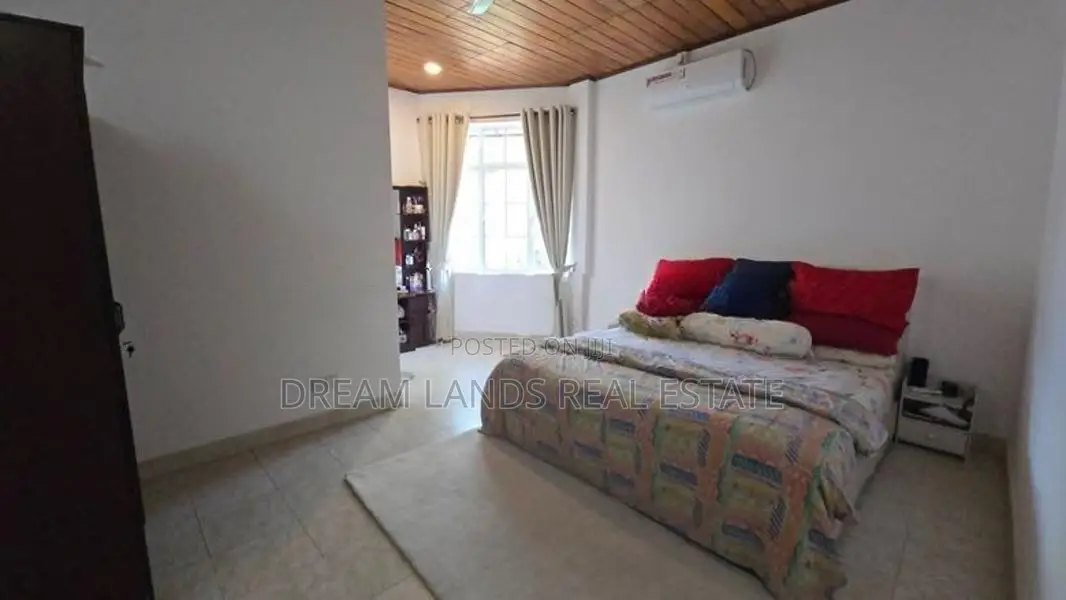 Upper floor for rent in Dehiwela