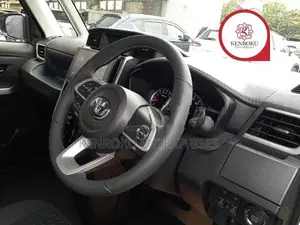 Toyota Roomy G T 2025