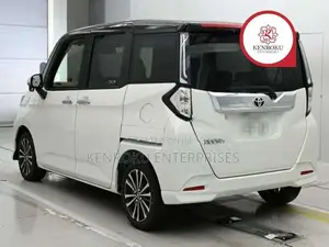 Toyota Roomy G T 2025