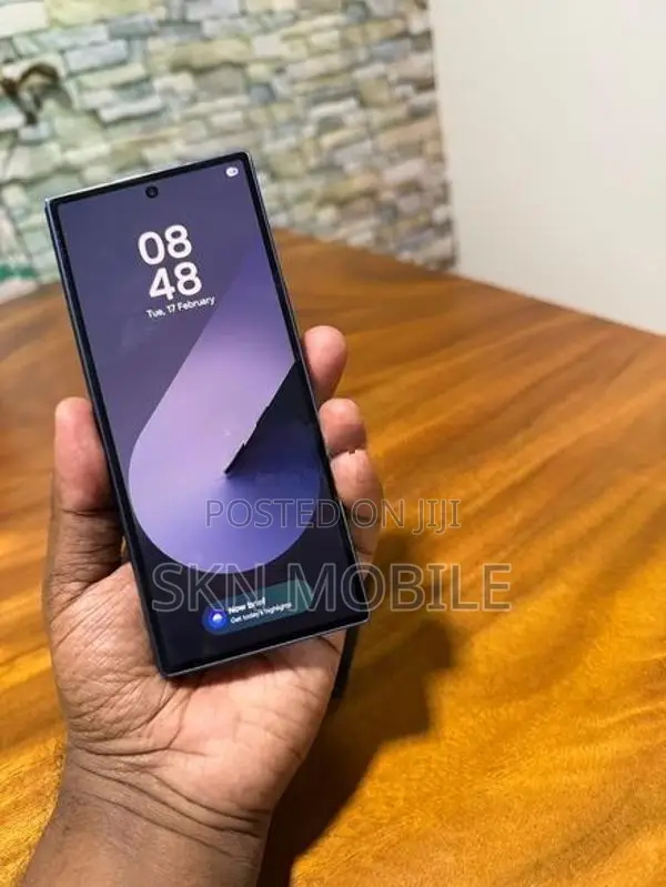 Samsung Galaxy Z Fold 6 12GB 256GB 5G (Used)
