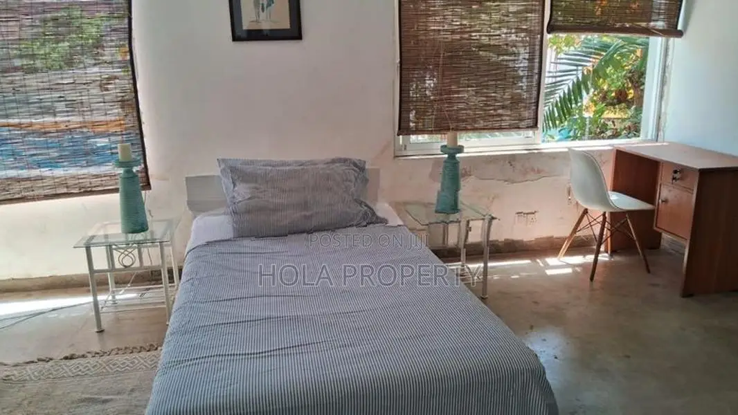 1BHK Studio Apartment Bambalapitiya