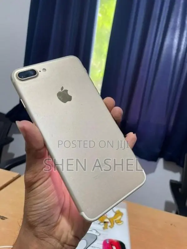 Apple iPhone 7 Plus 128GB (Used)