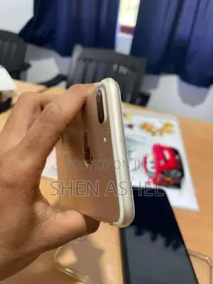 Apple iPhone 7 Plus 128GB (Used)