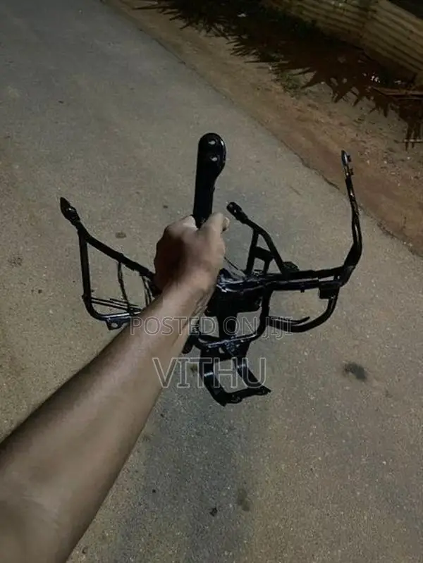 Bajaj Pulsar 220F Head Bracket 2021