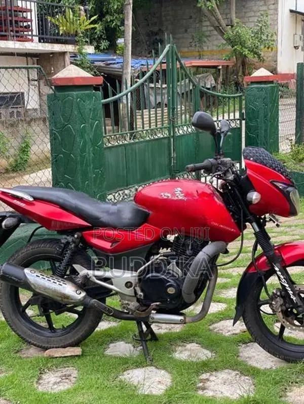 Bajaj Pulsar 150 2010