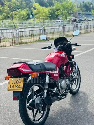 Suzuki GS 125 1997