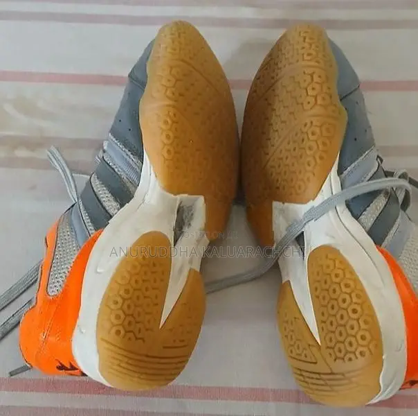 Badminton Shoes