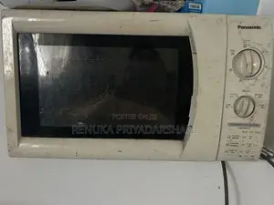 Microwave Oven