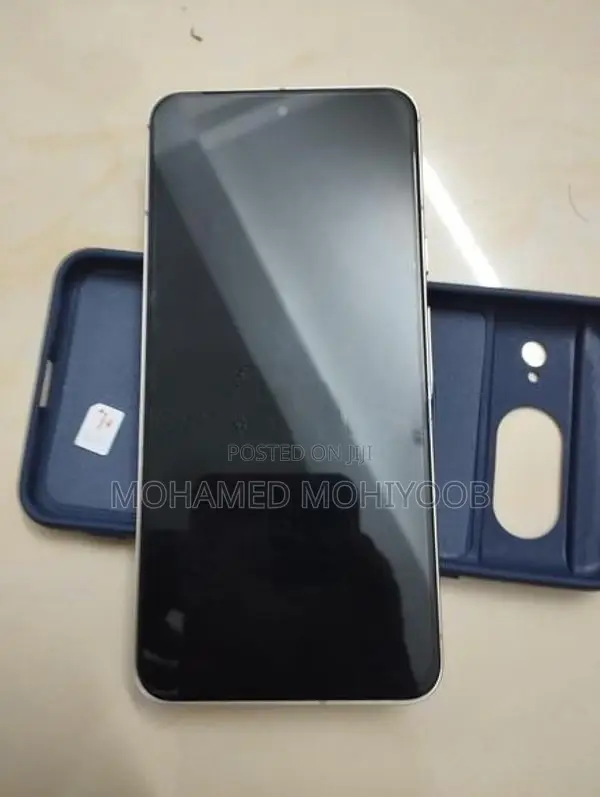 Google Pixel 8 (Used)