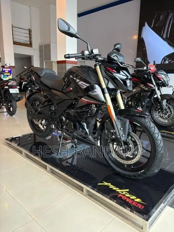 Bajaj Pulsar N160 Premium 2026