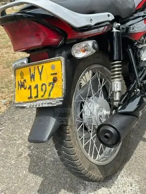 Hero HF Deluxe 2011